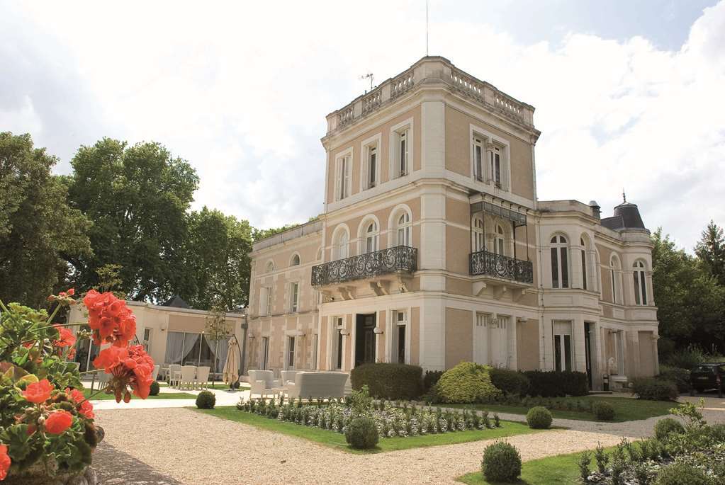 Chateau Des Comtes De Challes Einrichtungen foto